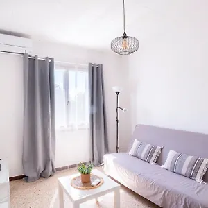 Bright For A Pleasant In Appartement Hyères